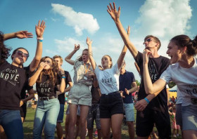 HONTfest 2026 pozýva v Dudinciach vstať a vykročiť s novou nádejou