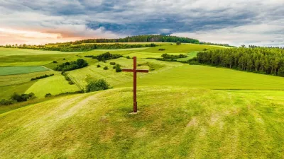Osobná služba: 2. Služba vyslobodenia - vyučovanie a modlitba - Csongor Berta