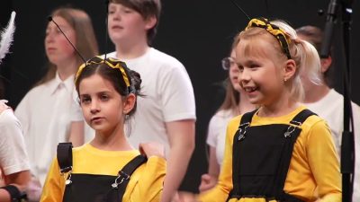 ECAV / „O nespokojnej halúzke“- spevokol Lastovičky