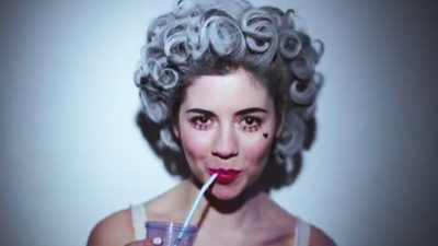Kuffa Marian / MARINA AND THE DIAMONDS - PRIMADONNA [Oficiálne hudobné video] | ♡ ELECTRA HEART ČASŤ 4/11 ♡
