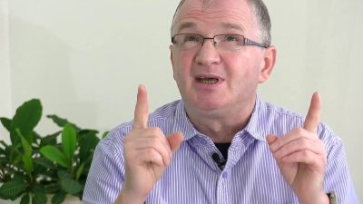 Miháľ Sergej / 40 MINUT o VYTRŽENÍ 22 - 26 díl Sergej Miháľ a Jiří Zmožek